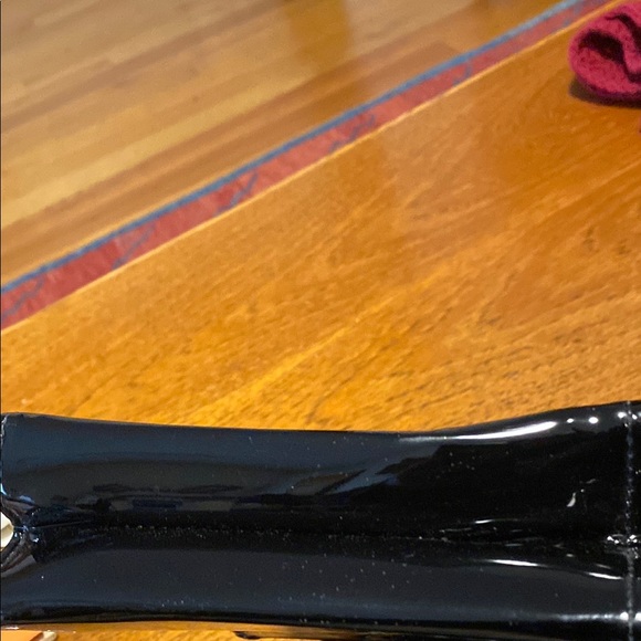 Chic Vintage Black patent leather Mini Bag with Gold Twisted Handle 1960’s - Picture 10 of 10